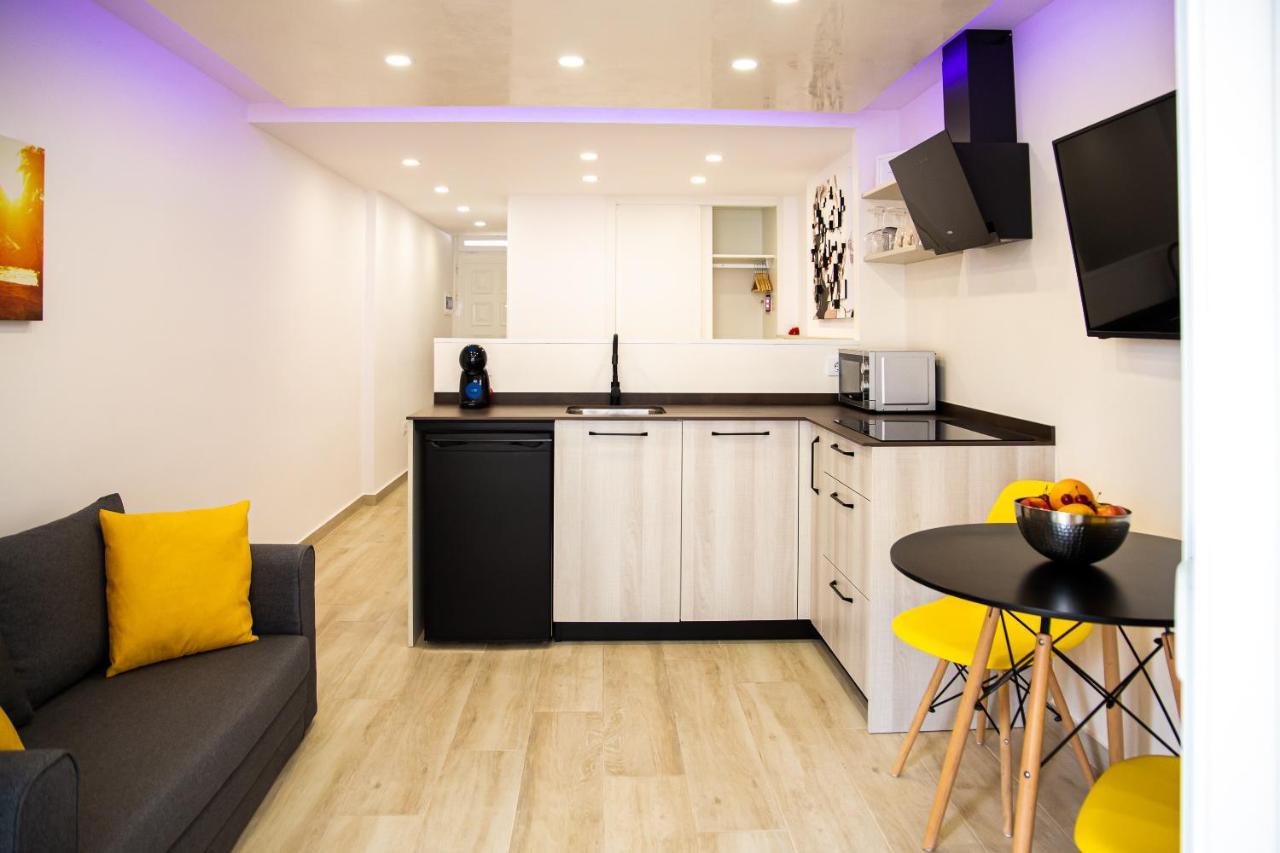 Luxury Suite Borinquen With Parking And Swimming Pool Playa de las Americas  Exterior photo